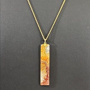 Plume Agate Natural Stone 2” Long Pendant Gold Tone Necklace